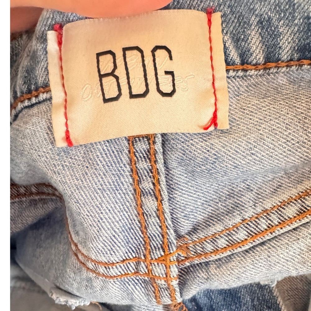 BDG Urban Outfitters Cowboy Jean Light Wash Distressed Straight Leg Size 30 - Picture 5 of 6